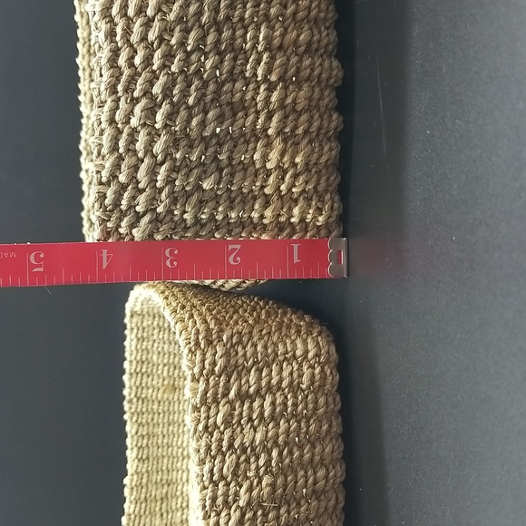 Vintage Hand Crafted 1 Square and 2 Rectangle Grass Baskets with Lids - Picture 11 of 16